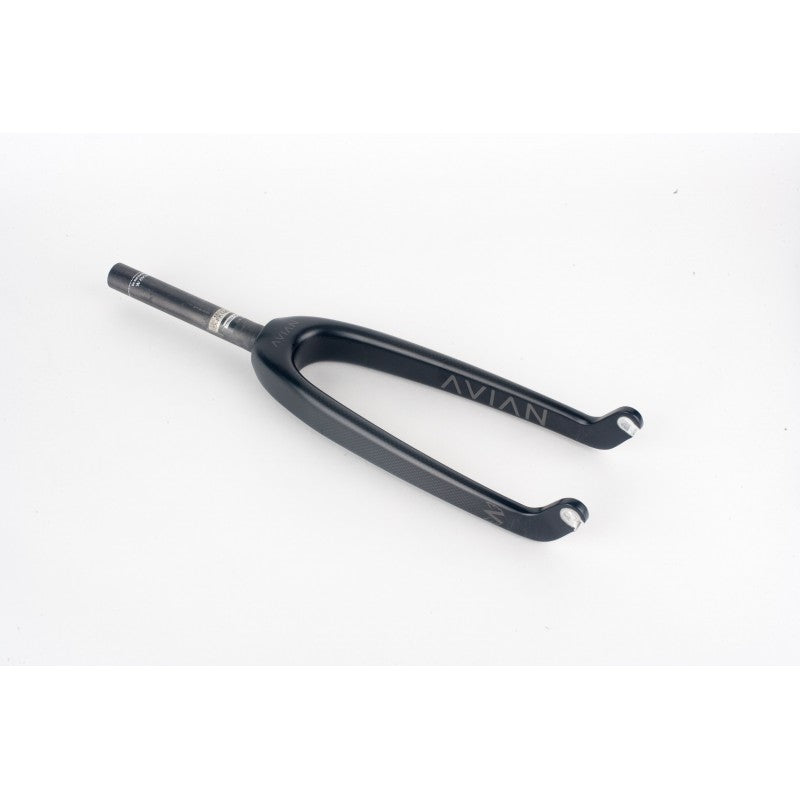 Fourche Carbone Avian Versus Youth noir mat